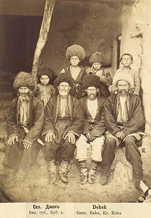 300px-Ceklilər_Cek_kəndində,_1880_(kişilər)-Yermakov_Dmitriy_Ivanovich